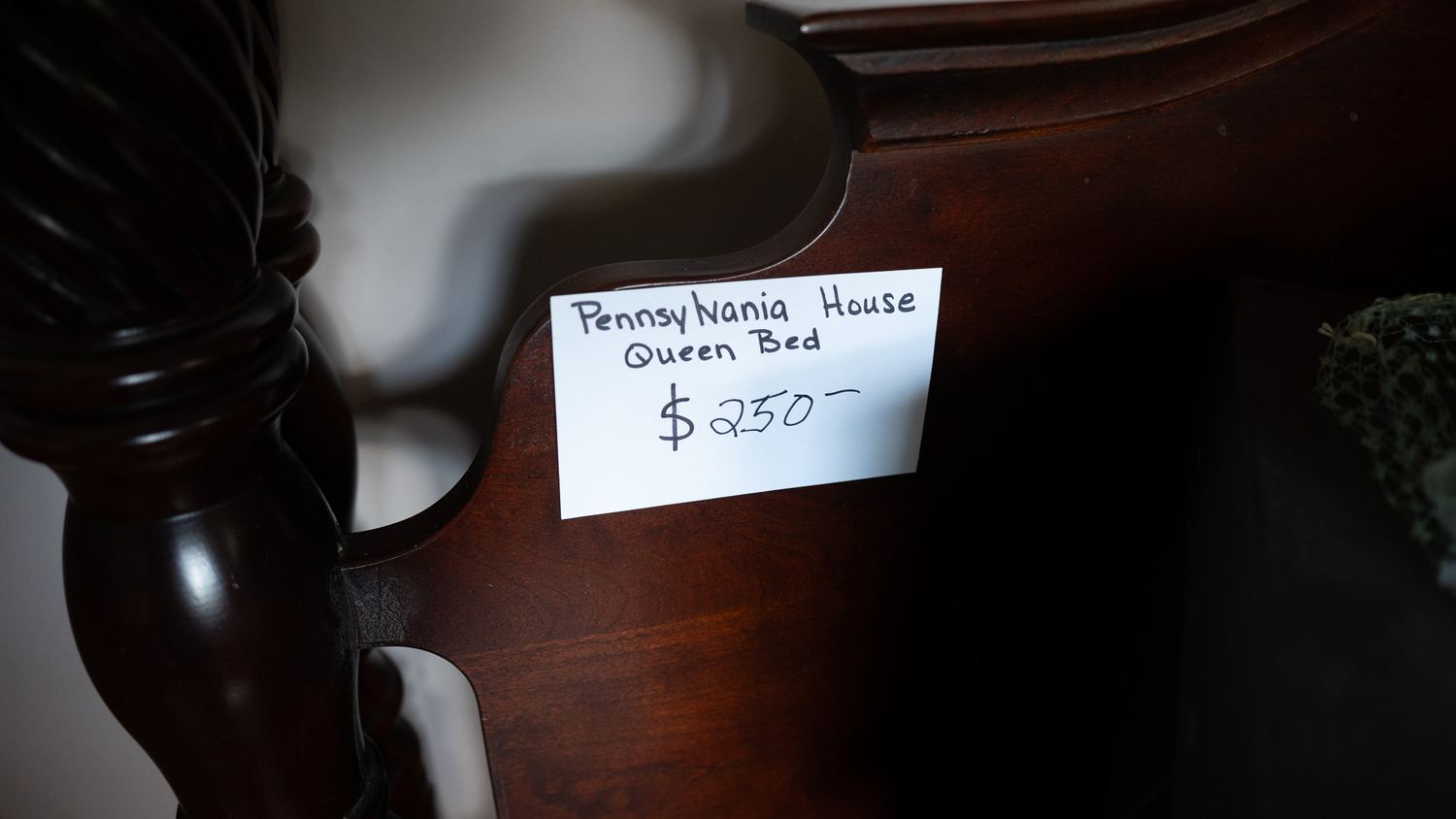 186 Hamilton St estate sale item 15