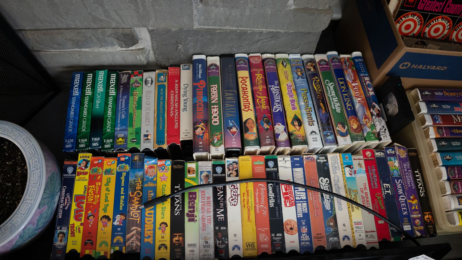 186 Hamilton St estate sale item 63