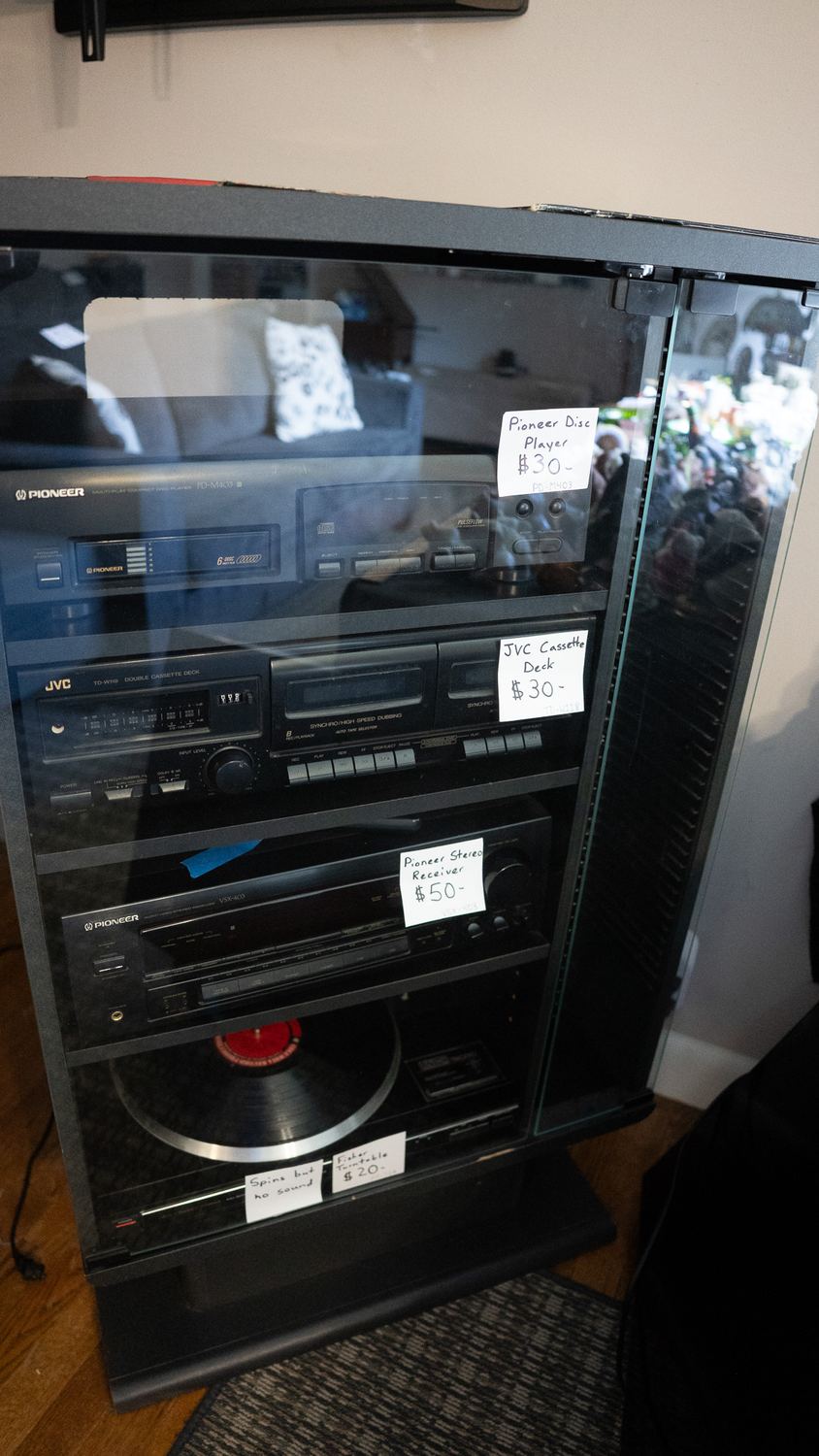 186 Hamilton St estate sale item 66