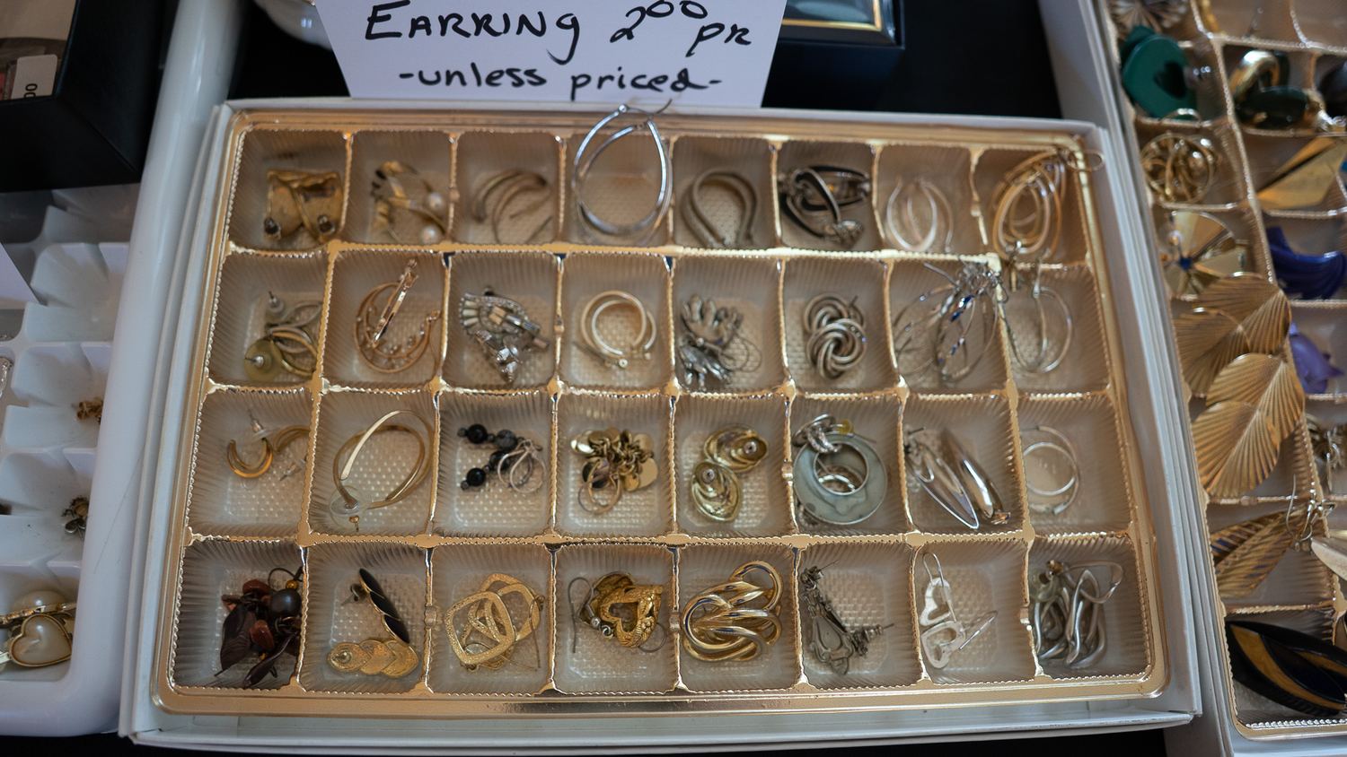 186 Hamilton St estate sale item 81