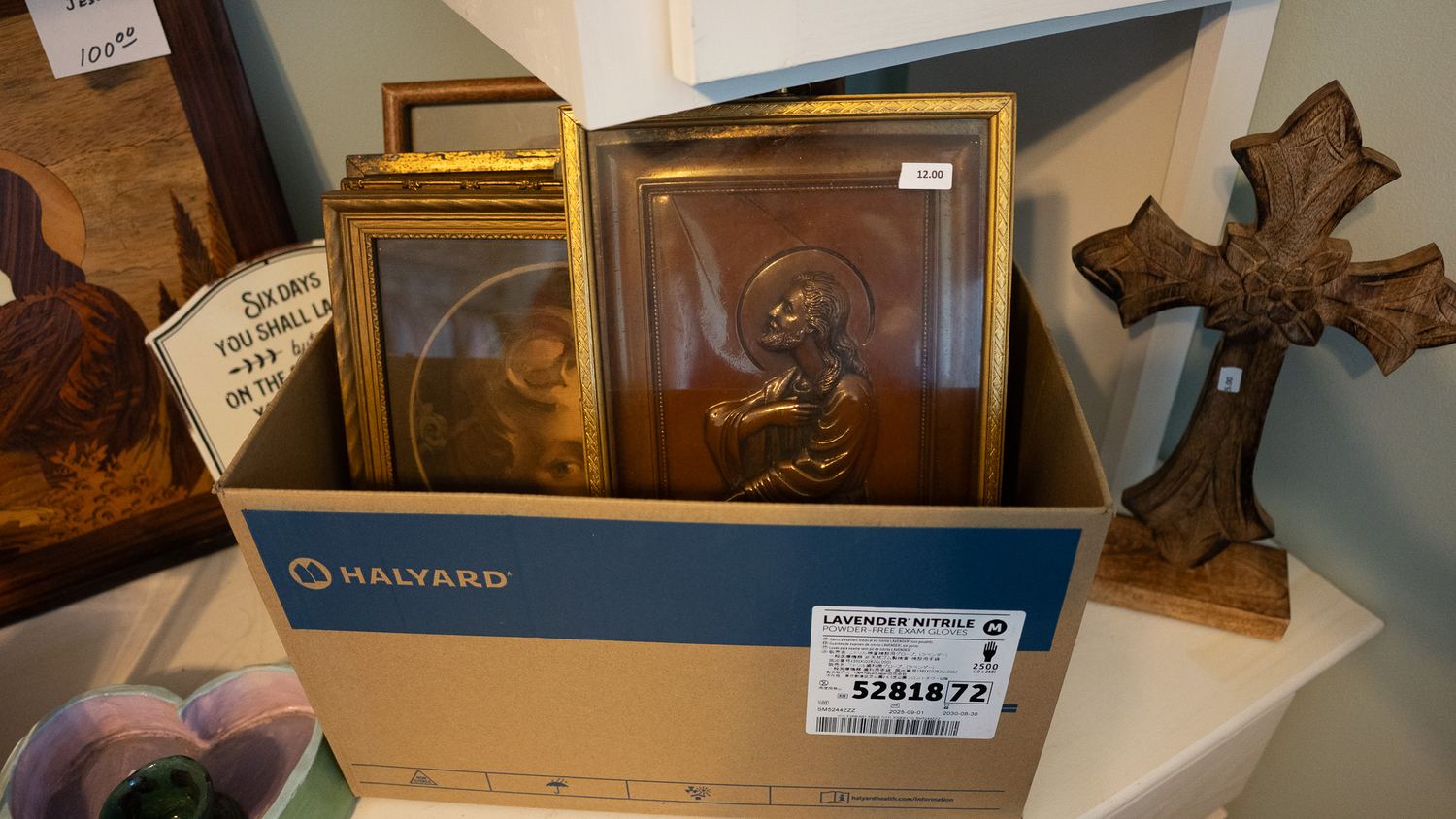 186 Hamilton St estate sale item 87