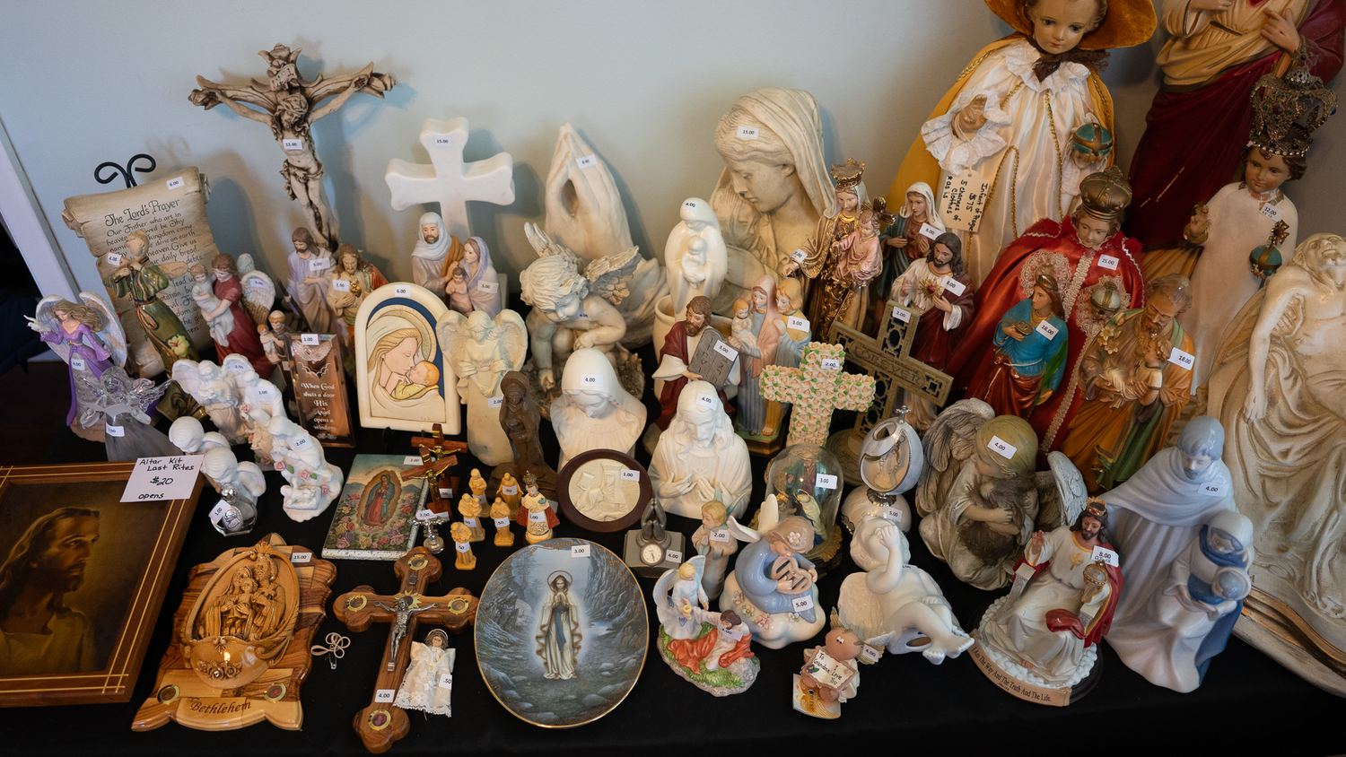 186 Hamilton St estate sale item 96