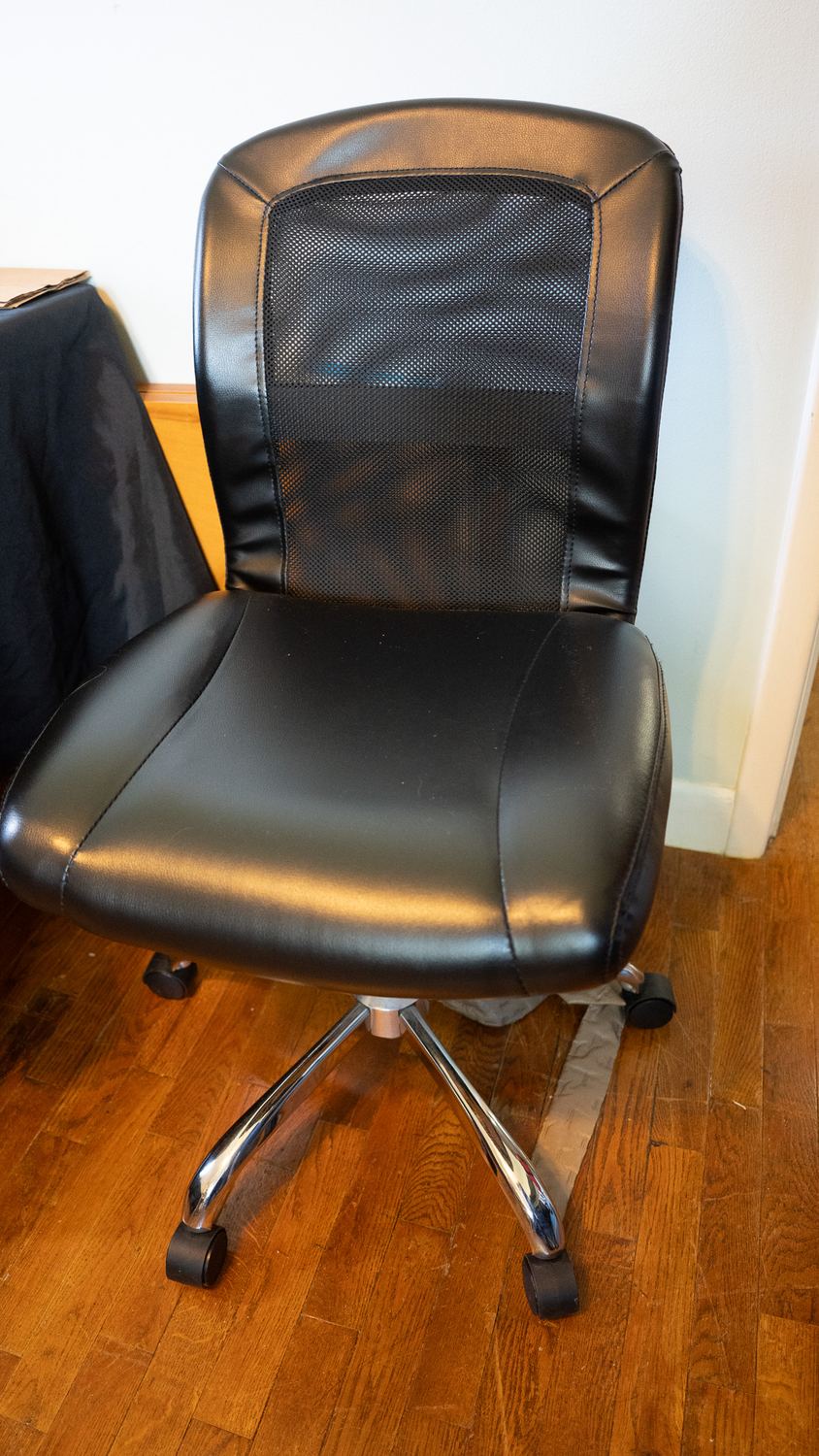 186 Hamilton St estate sale item 99