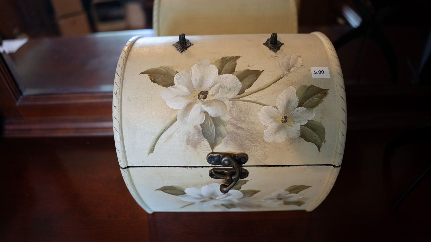 186 Hamilton St estate sale item 113