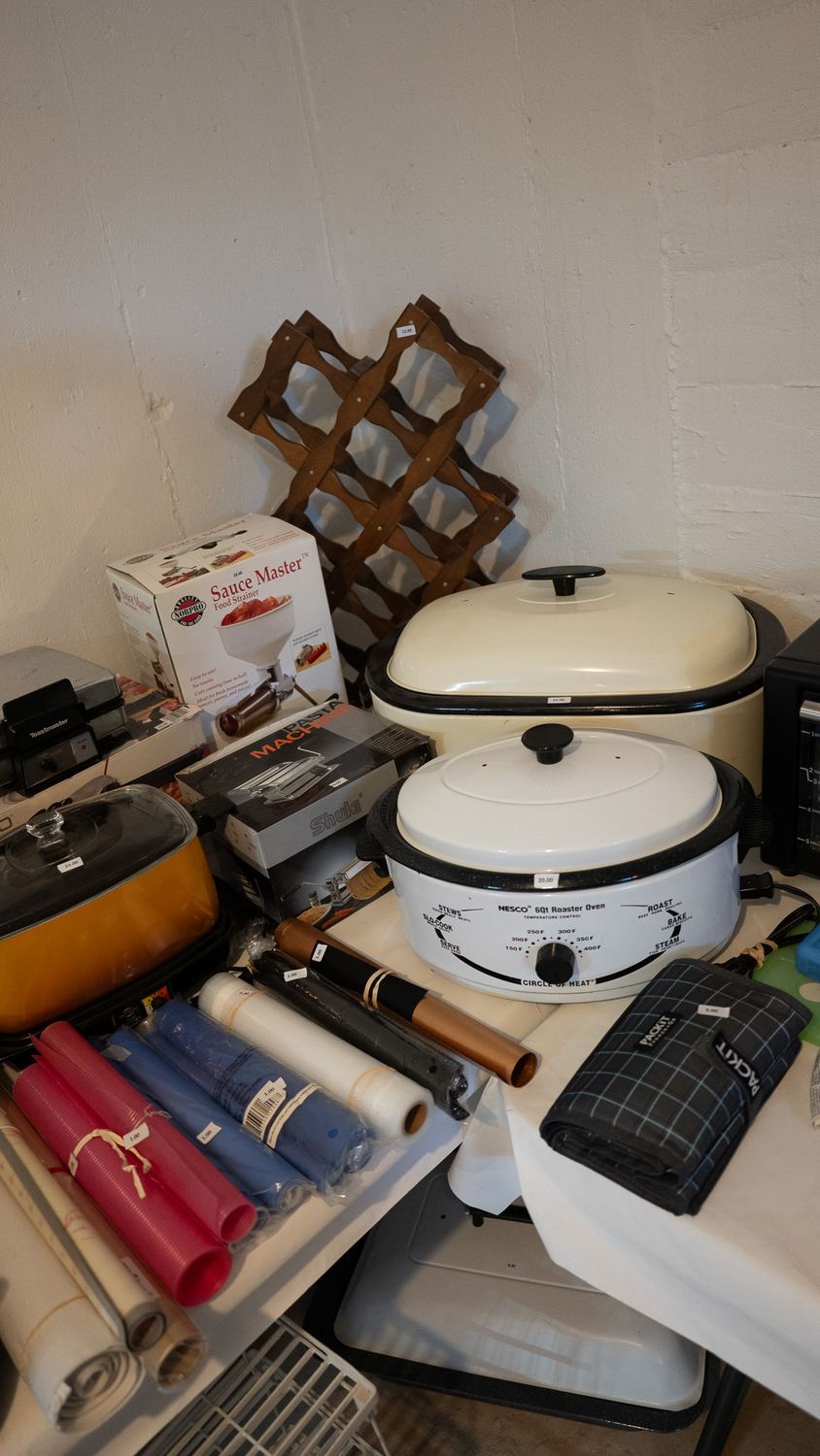 186 Hamilton St estate sale item 144