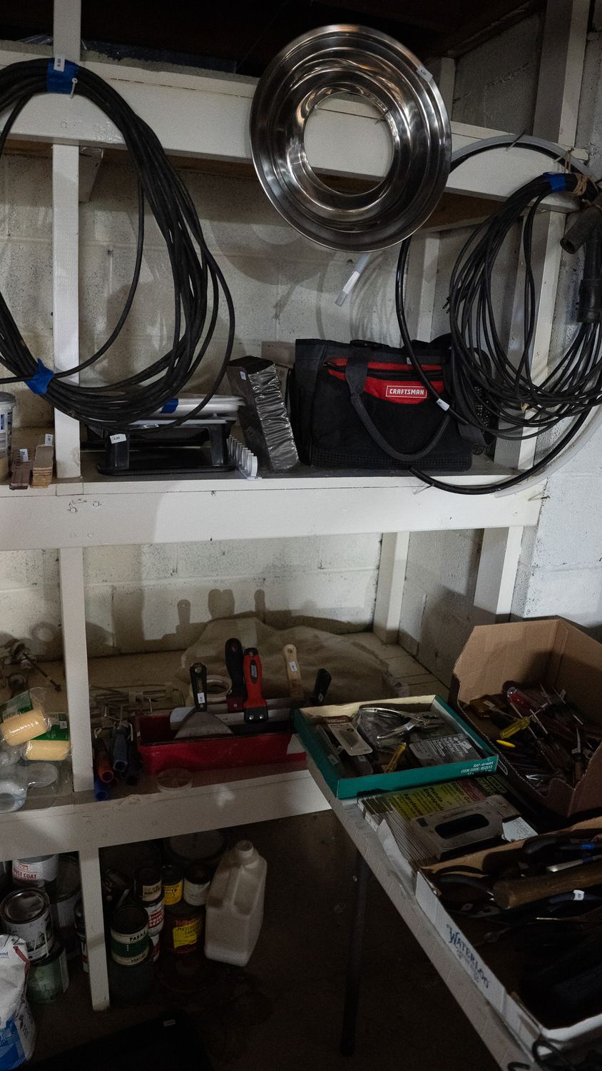 186 Hamilton St estate sale item 202