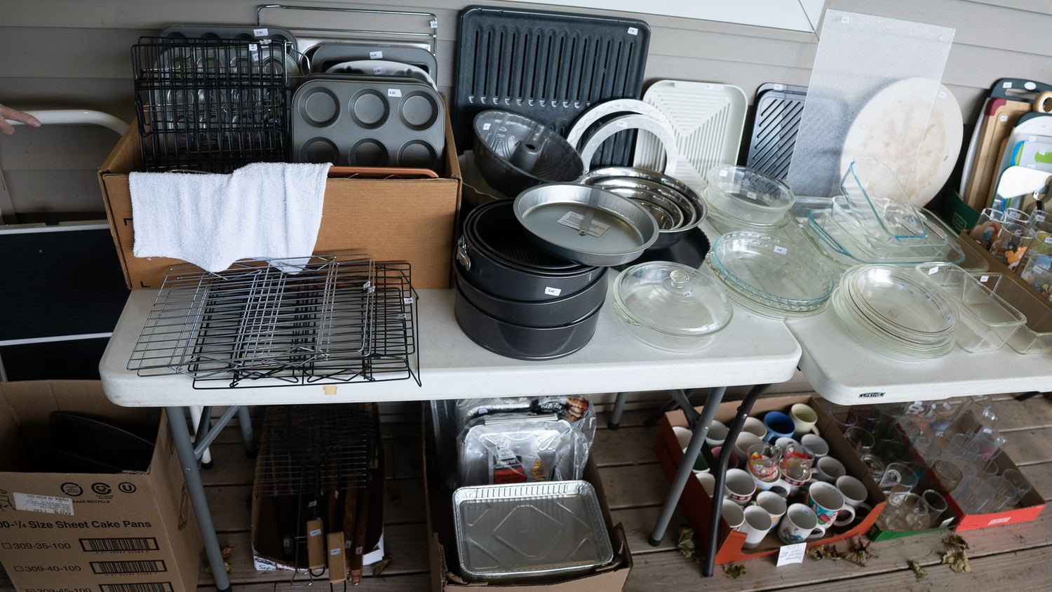 186 Hamilton St estate sale item 255