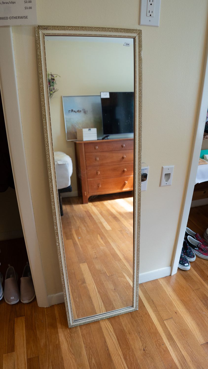 2815 Upper Dr estate sale item 21
